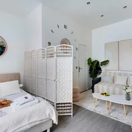 Charming - 2p - Voltaire Apartment